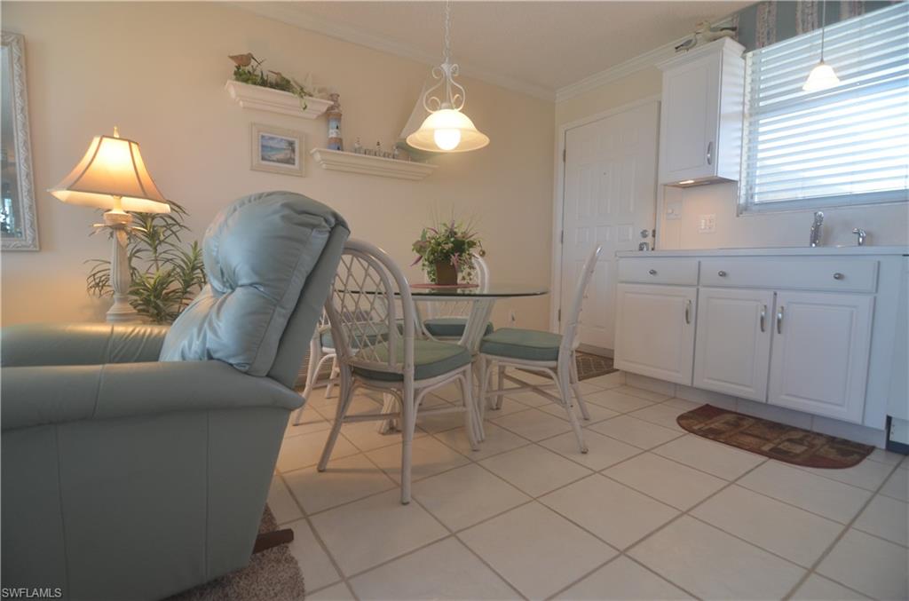 BEACH AND TENNIS CLUB - Residential