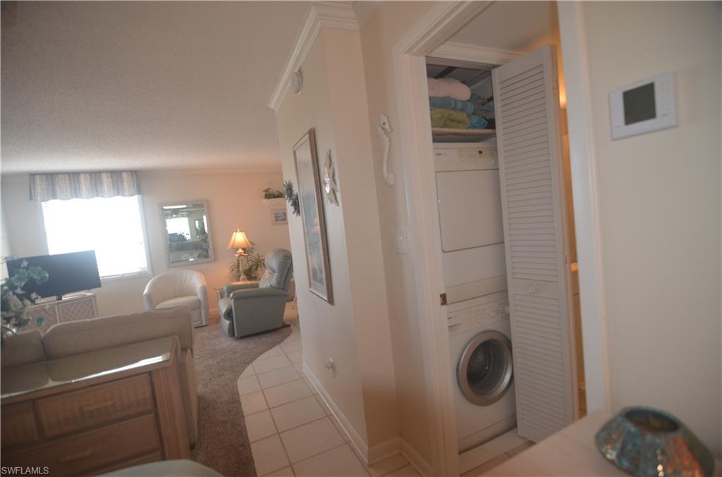 BEACH AND TENNIS CLUB - Residential