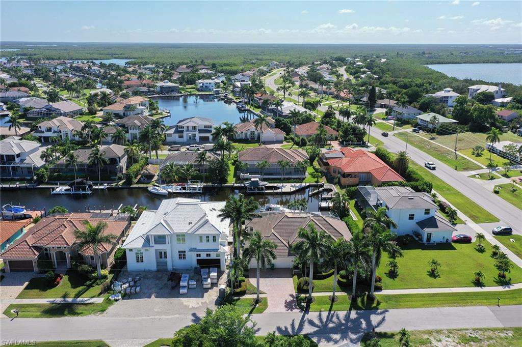 25 Covewood CT
