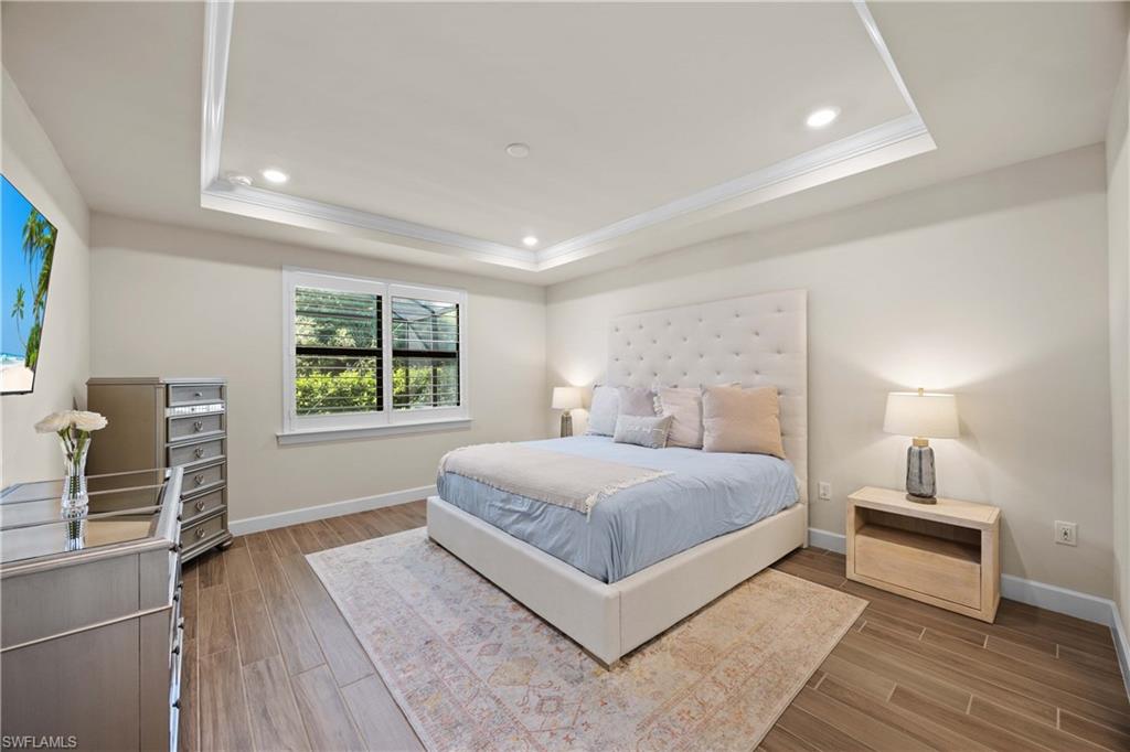 WINDING CYPRESS - Residential