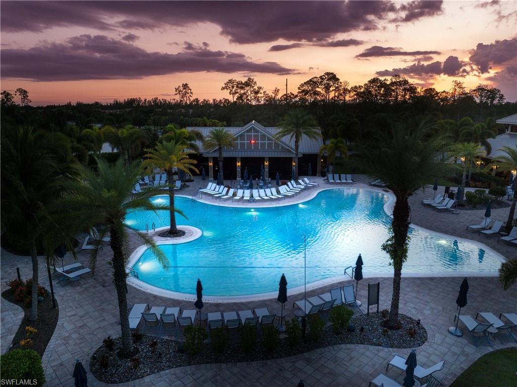 WINDING CYPRESS - Residential