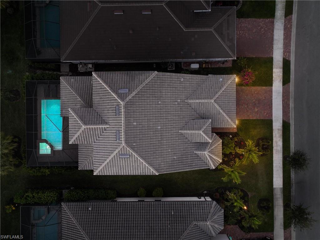 WINDING CYPRESS - Residential