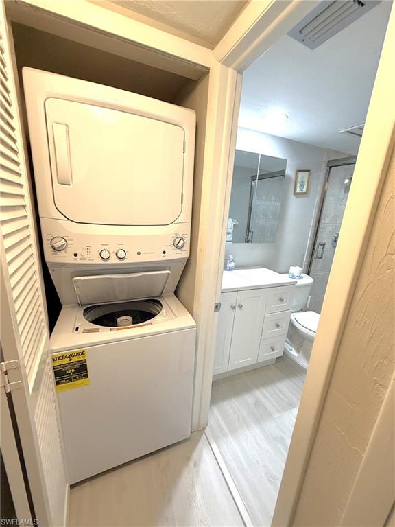 ISLANDS END CONDO - Residential Lease