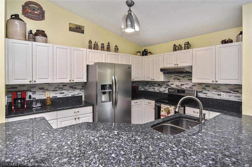 GOLDEN GATE ESTATES - Residential