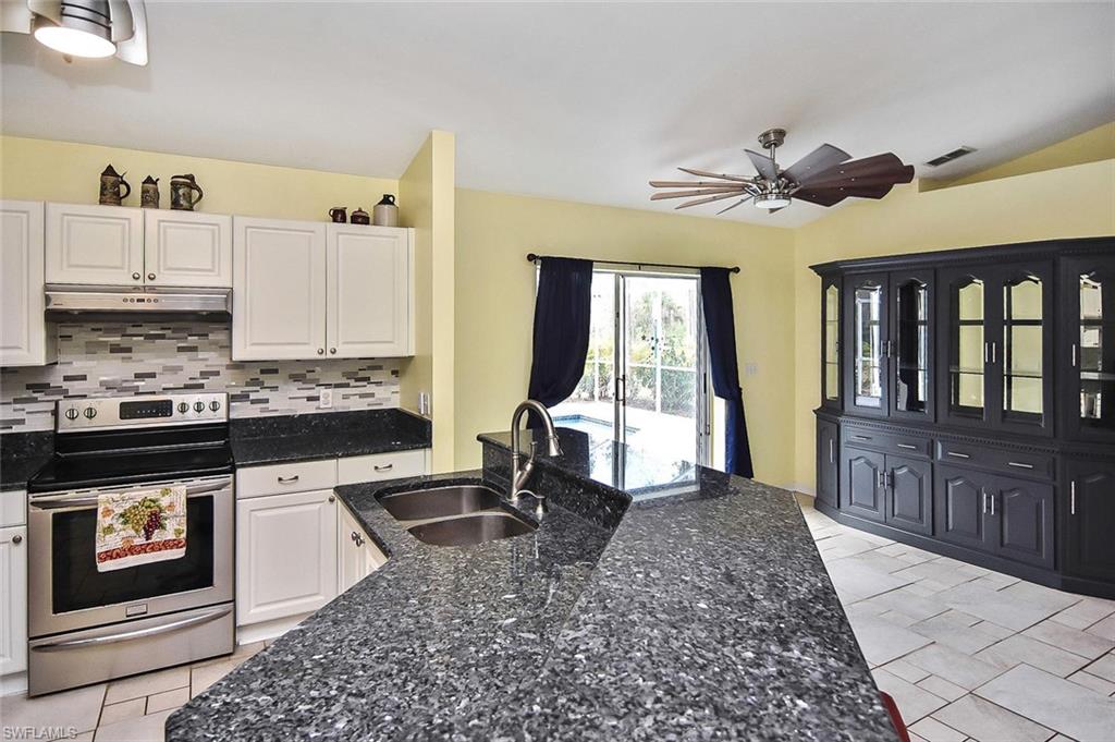 GOLDEN GATE ESTATES - Residential