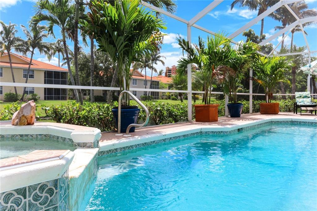 CAPE HARBOUR - Residential