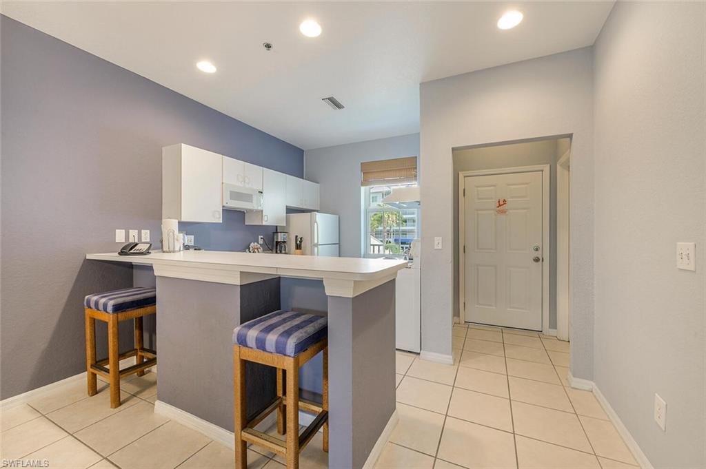 OLDE MARCO INN - Residential