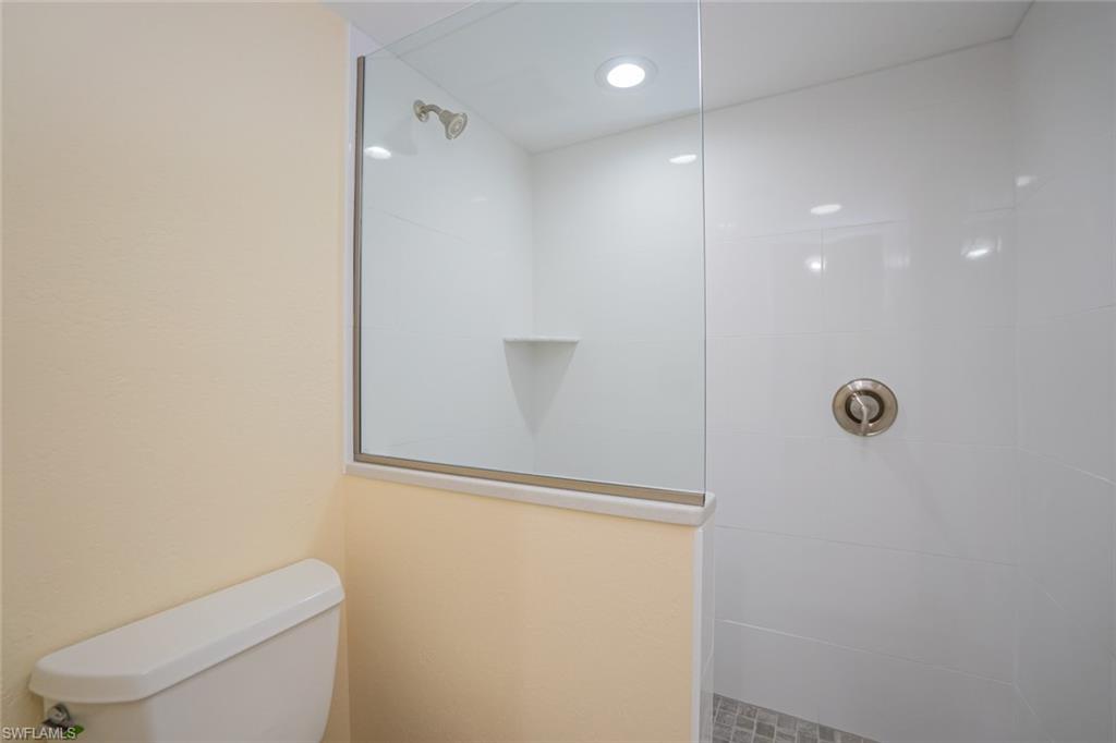 HALYARD CLUB CONDO - Residential