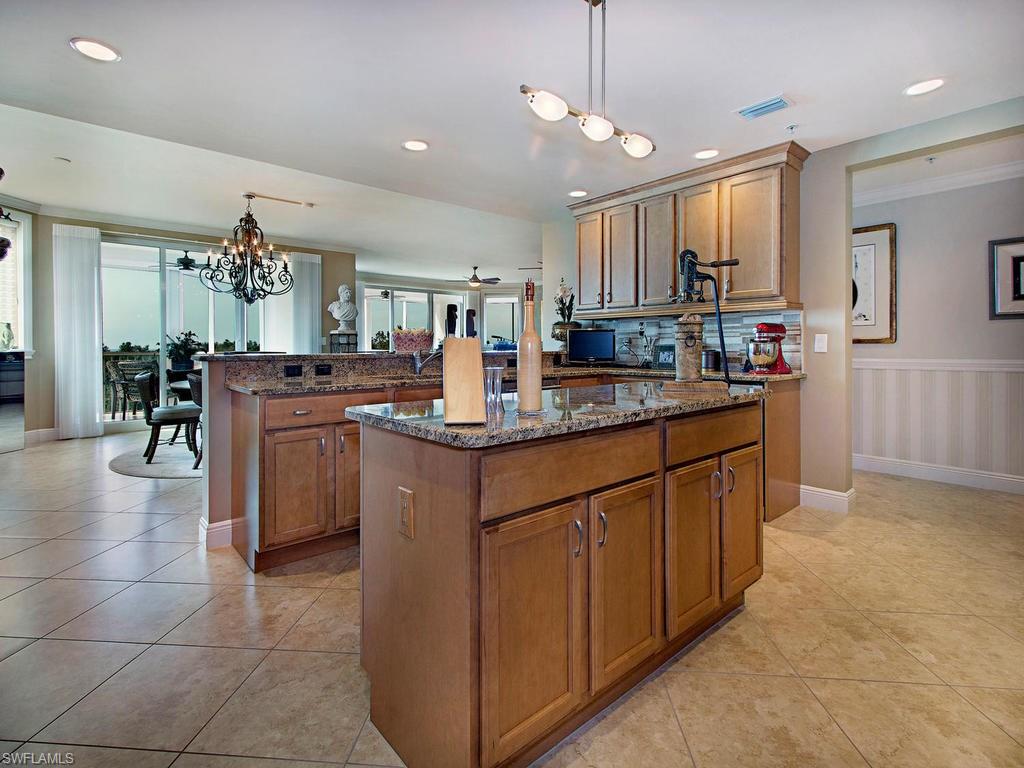 GRANDE GENEVA - Residential