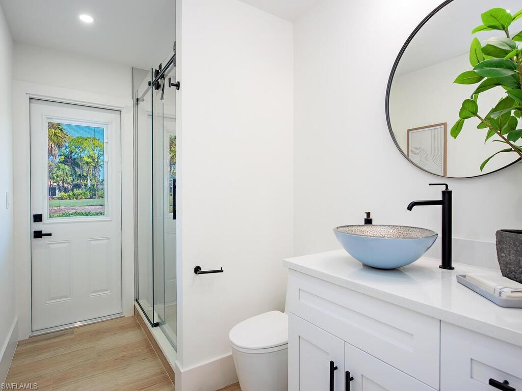 SPANISH WELLS - Residential