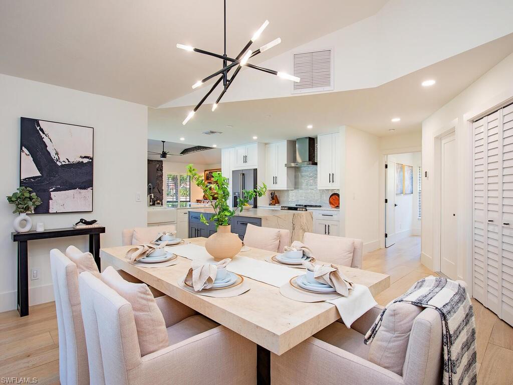 SPANISH WELLS - Residential