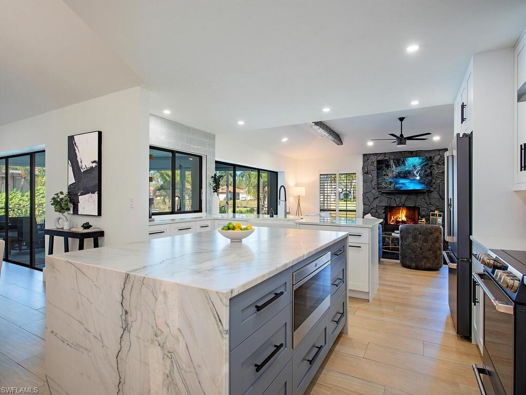 SPANISH WELLS - Residential