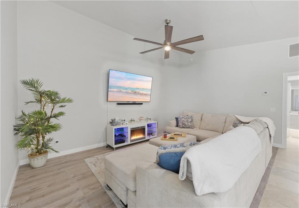 VERONA WALK - Residential