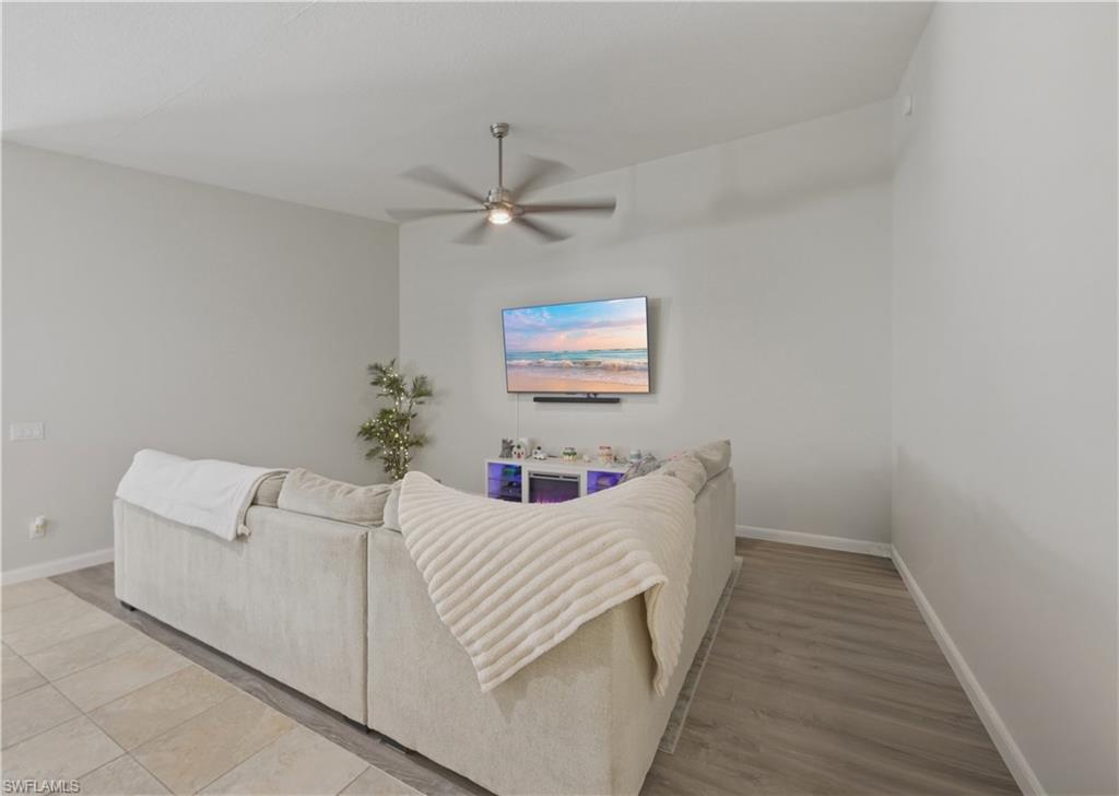 VERONA WALK - Residential