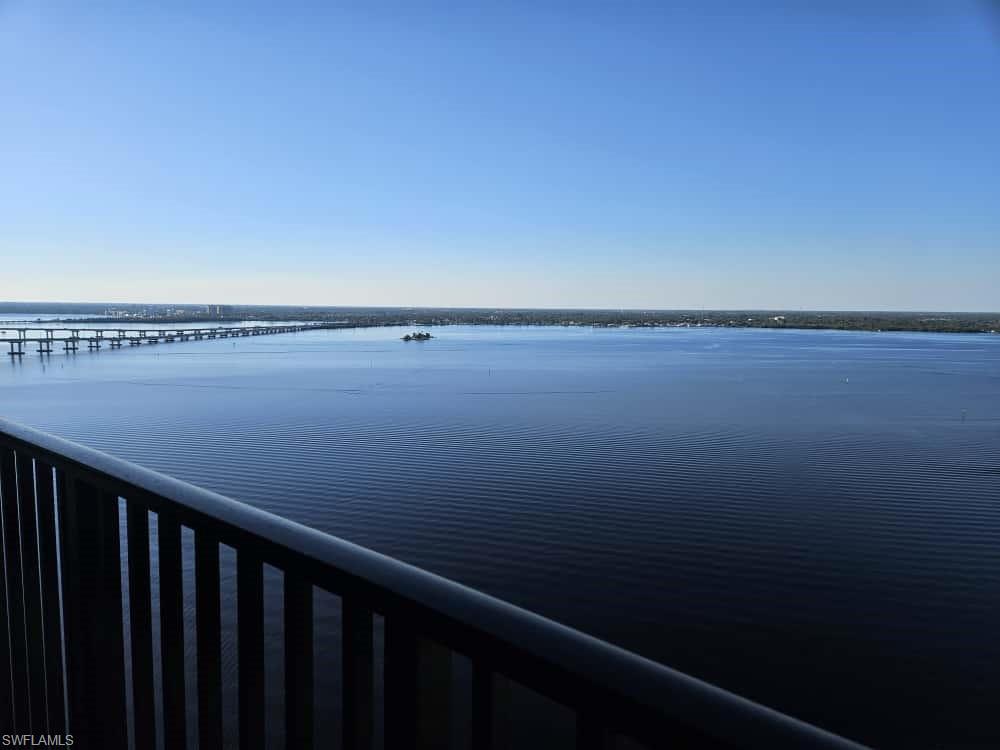 BEAU RIVAGE - Residential Lease