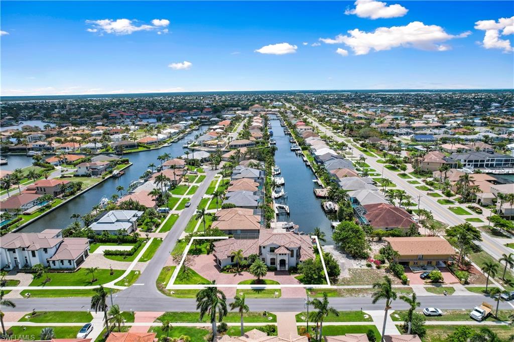 MARCO ISLAND - Residential