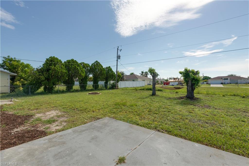 CAPE CORAL - Residential