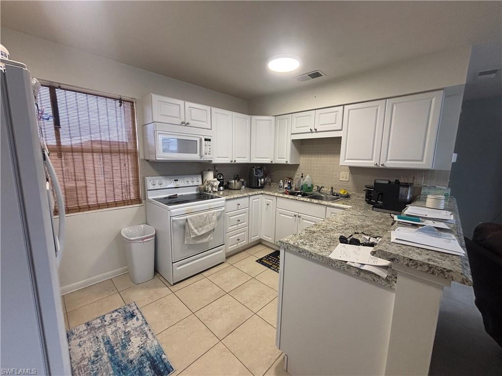 CORAL VILLAS CONDO - Residential