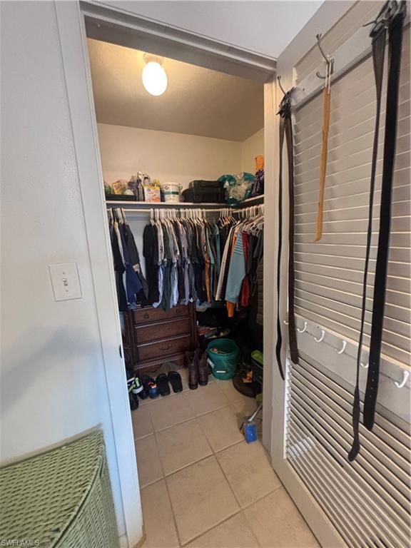 CORAL VILLAS CONDO - Residential