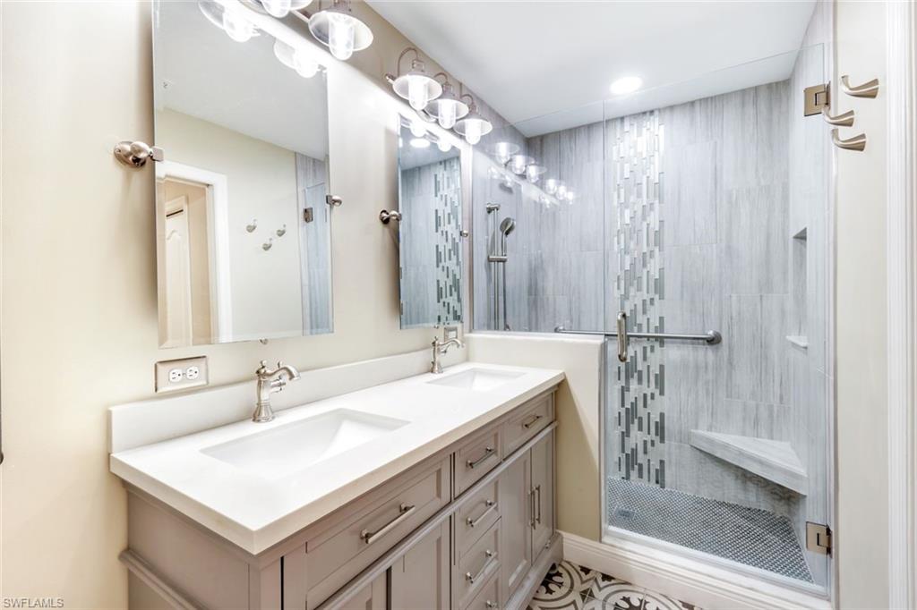 HERITAGE POINTE - Residential