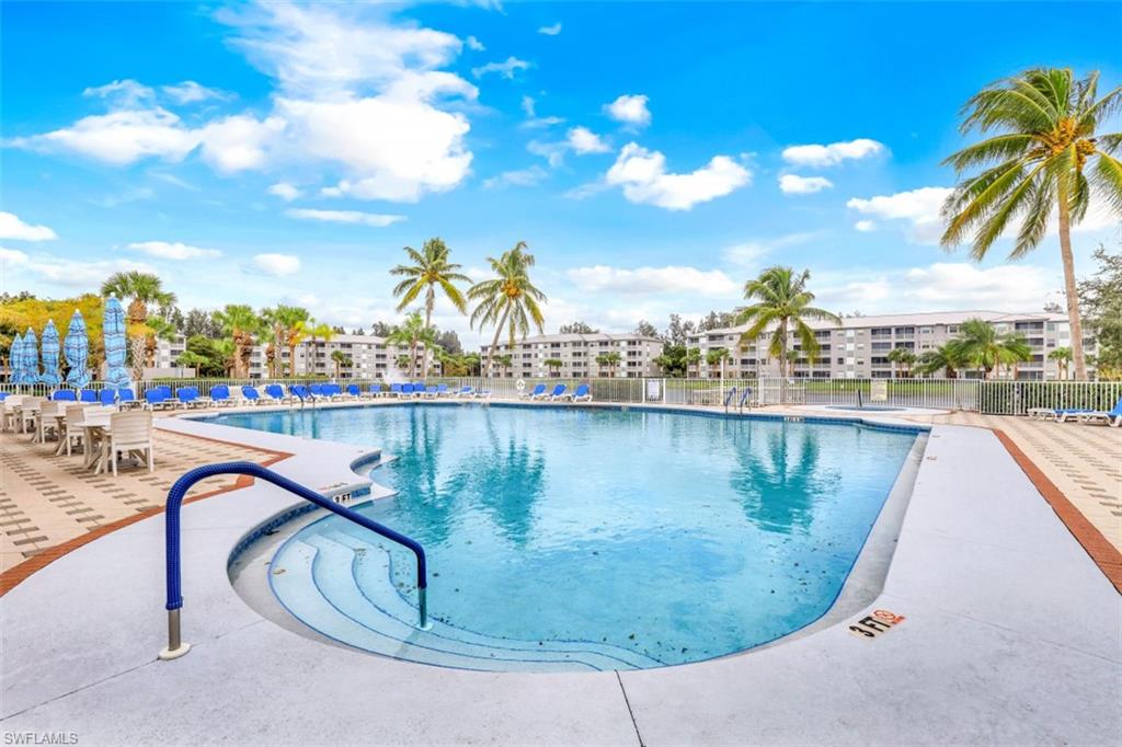 HERITAGE POINTE - Residential