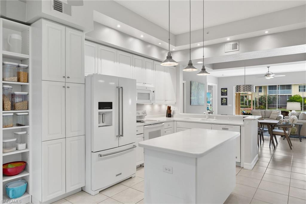 PALM COLONY - Residential