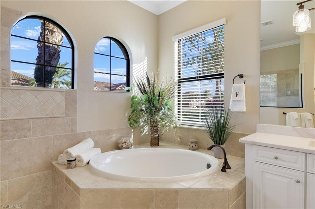 BONITA NATIONAL GOLF AND COUNTRY CLUB - Residential