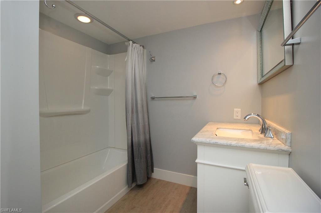 SHARONDALE - Residential