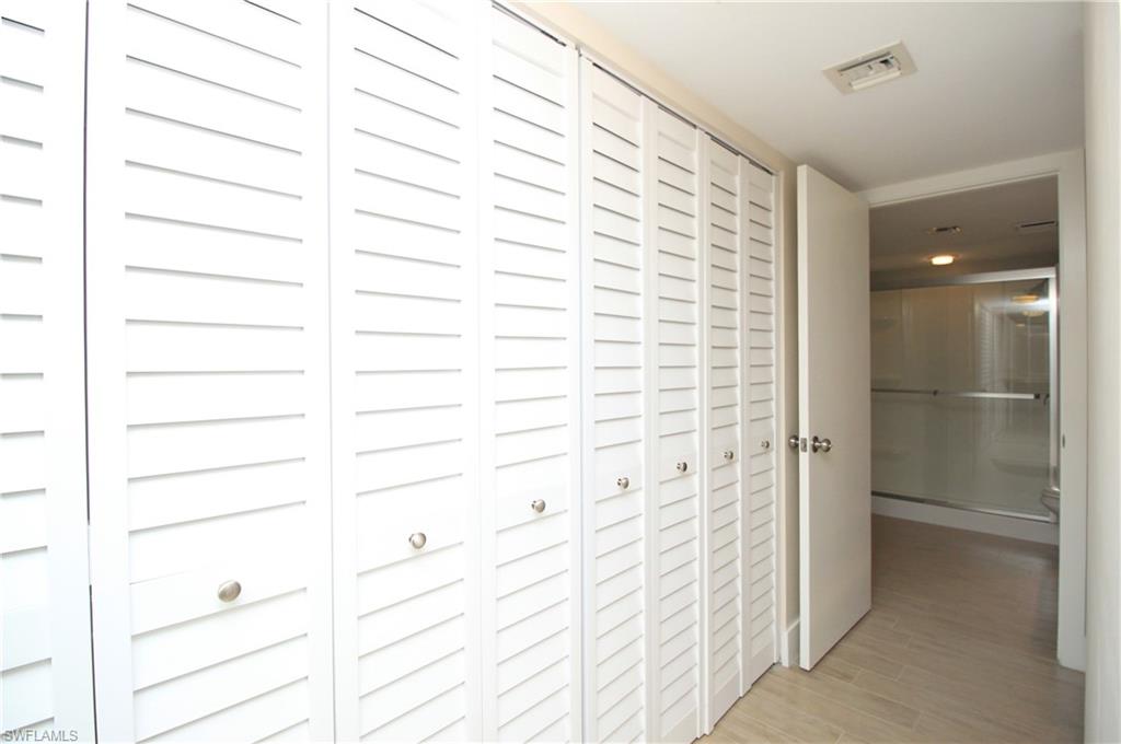 SHARONDALE - Residential