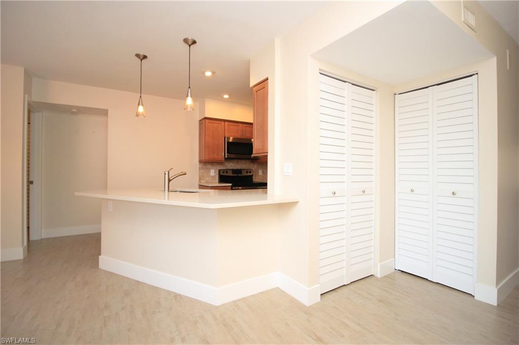 SHARONDALE - Residential