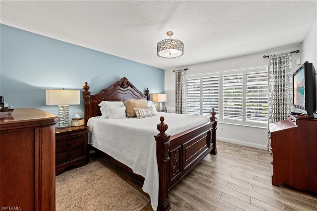 VILLAGE WALK OF BONITA SPRINGS - Residential