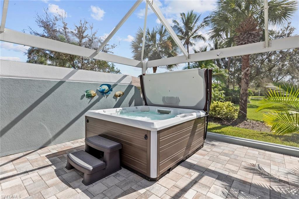 VILLAGE WALK OF BONITA SPRINGS - Residential