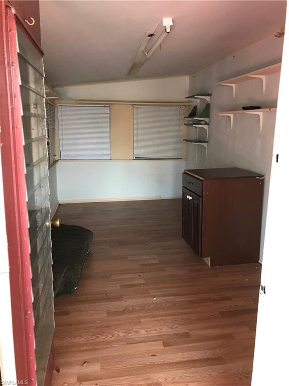 HEITMANS - Residential