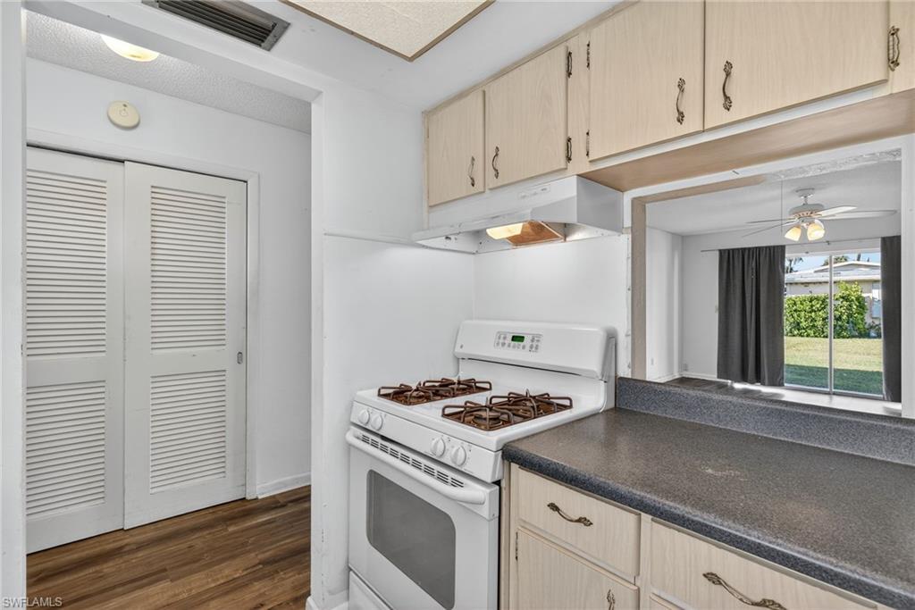 CAMILLE GARDENS - Residential