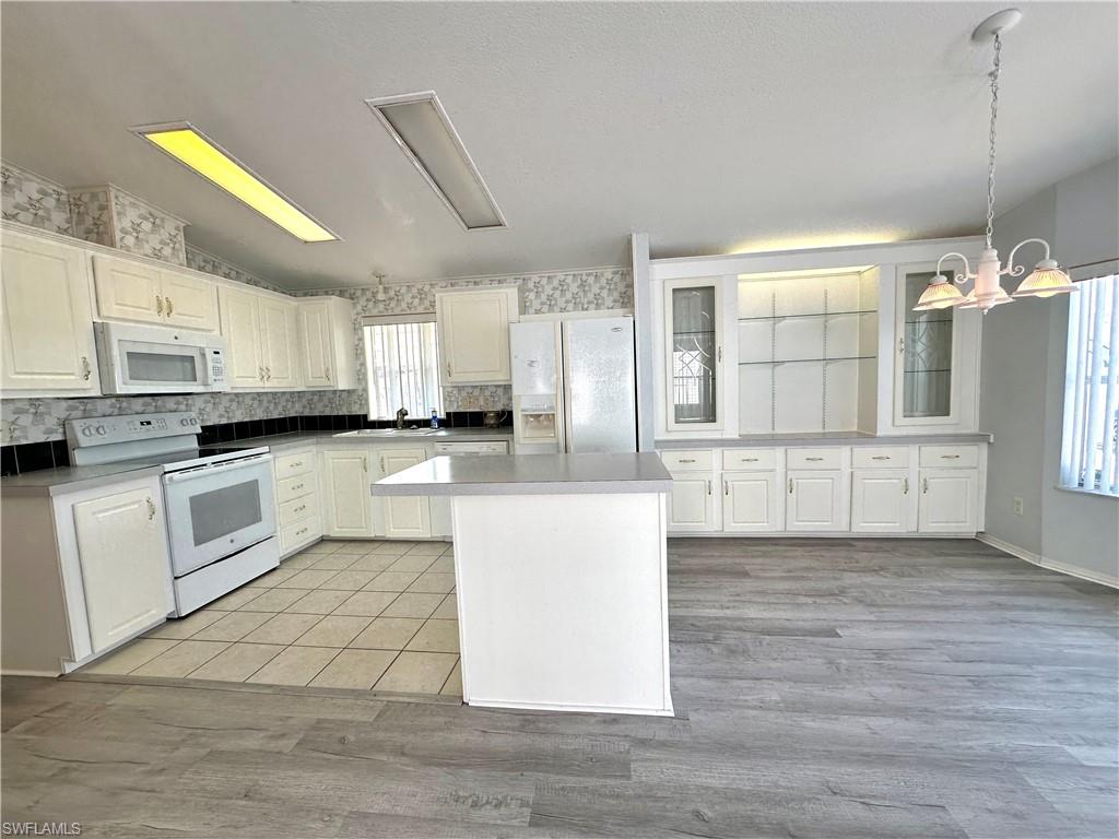 RIVERWOODS PLANTATION - Residential