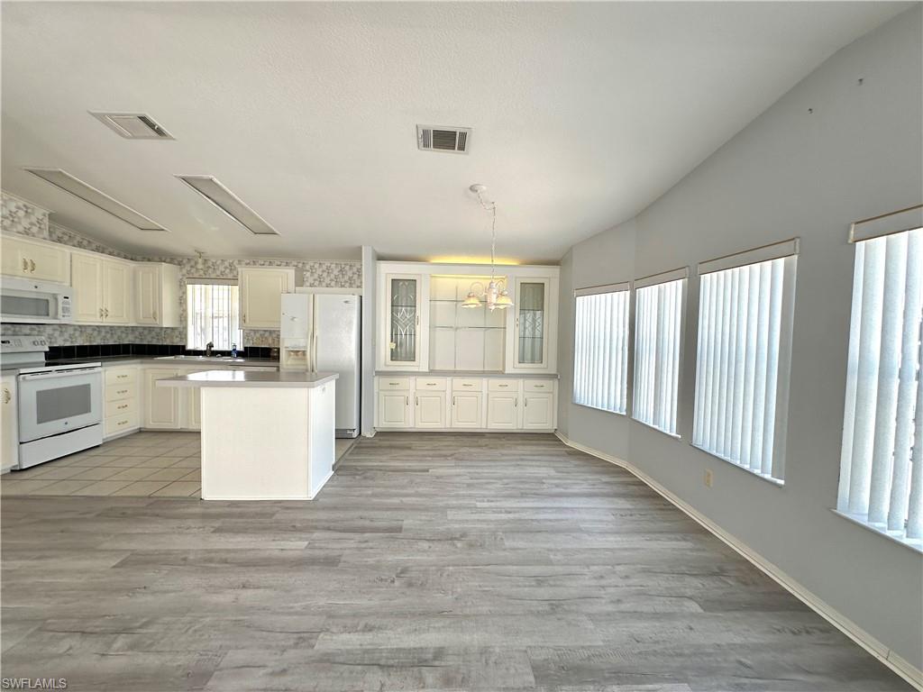 RIVERWOODS PLANTATION - Residential