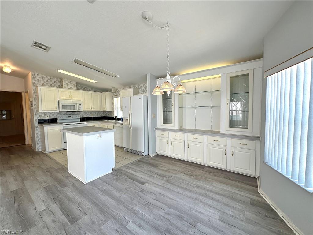 RIVERWOODS PLANTATION - Residential