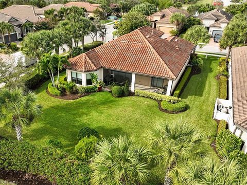 A home in NAPLES