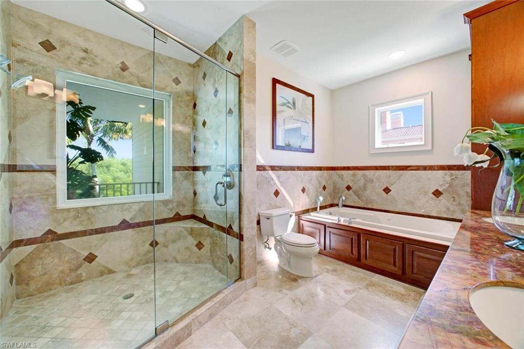 SOUTHPORT ON THE BAY - Residential