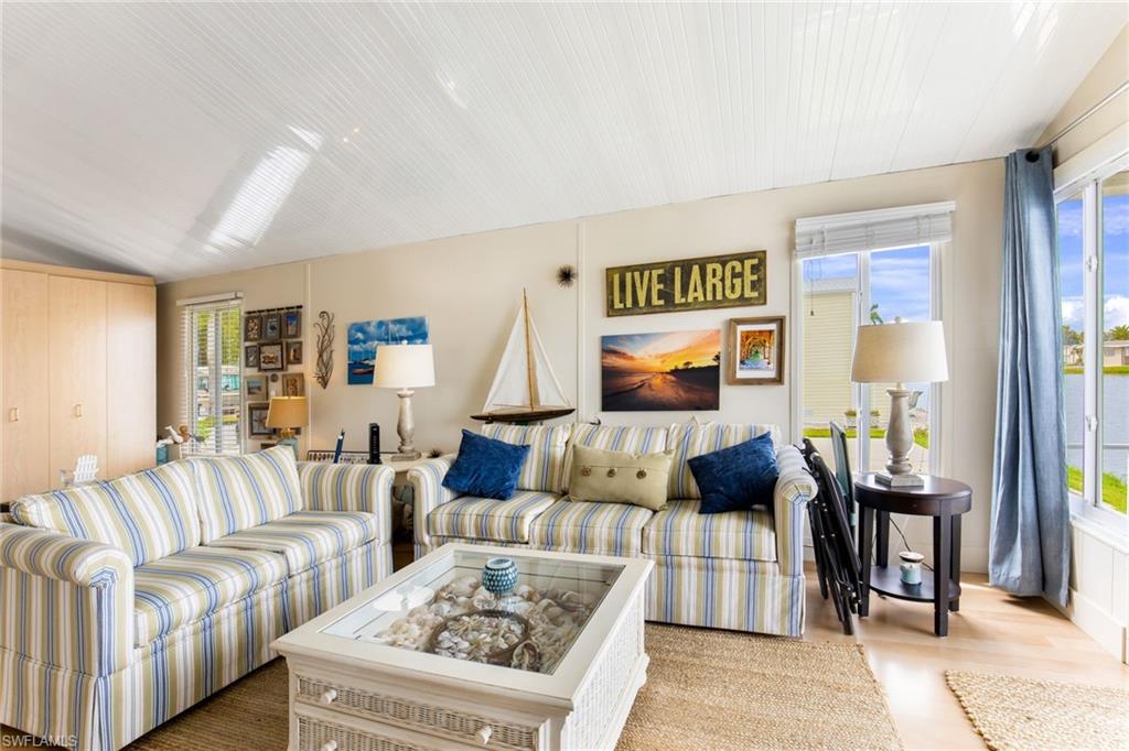 IMPERIAL WILDERNESS - Residential