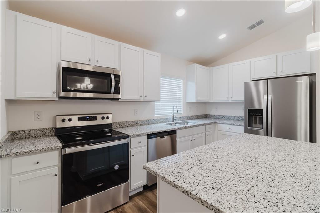 NORTH PORT - Residential