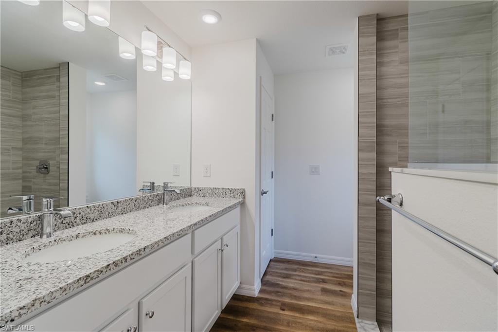 NORTH PORT - Residential