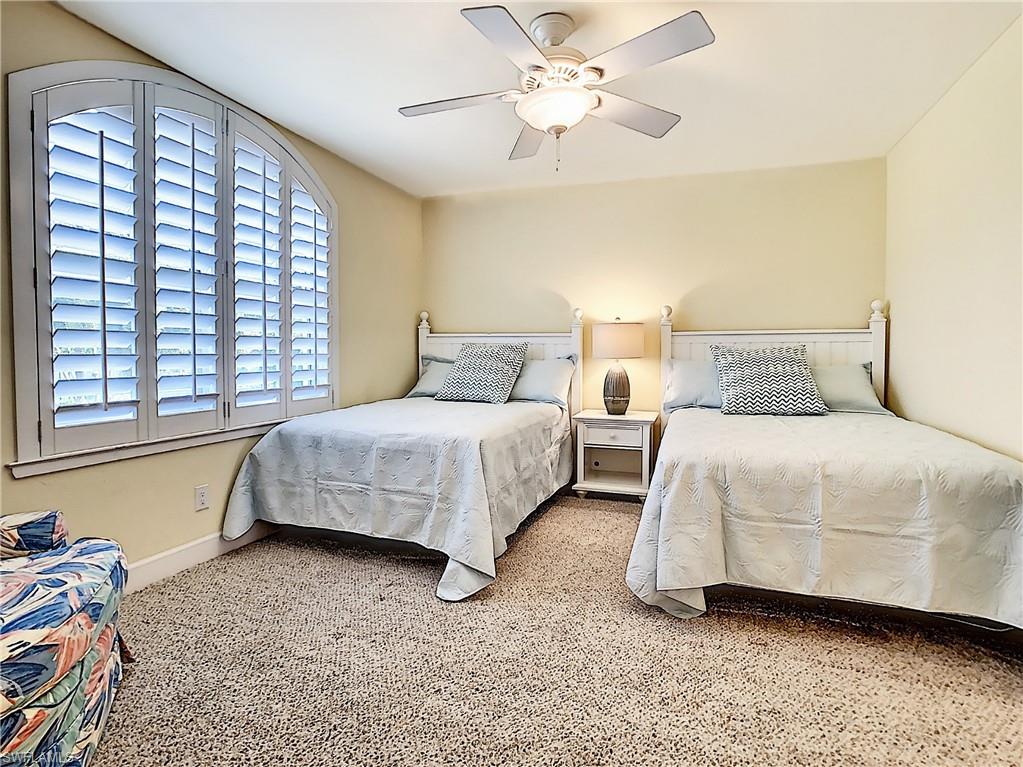 SOMERSET AT THE REEF - Residential