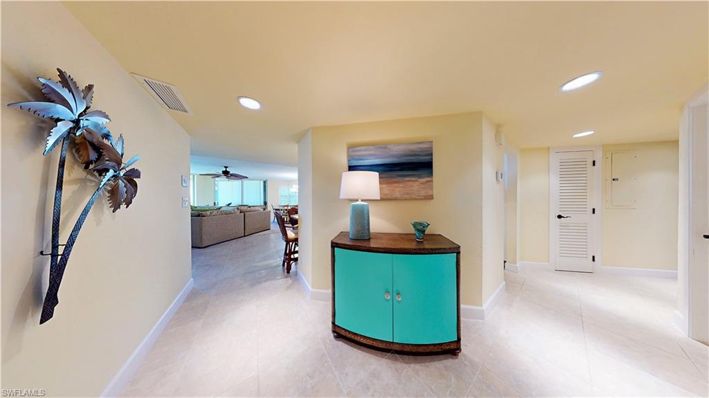 SOMERSET AT THE REEF - Residential