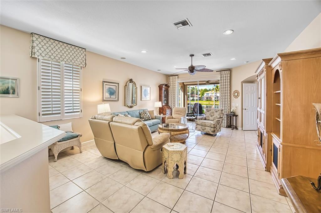 REFLECTION LAKES - Residential