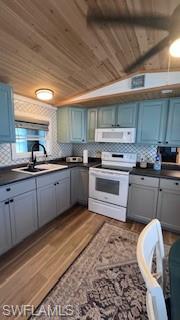 CAPN MACS MOBILE HOME - Residential