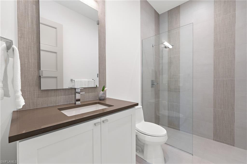 MOORINGS - Residential