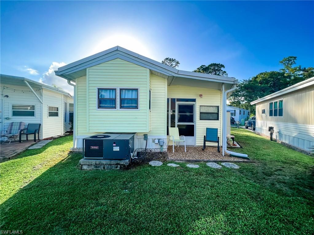 CORKSCREW WOODLANDS - Residential