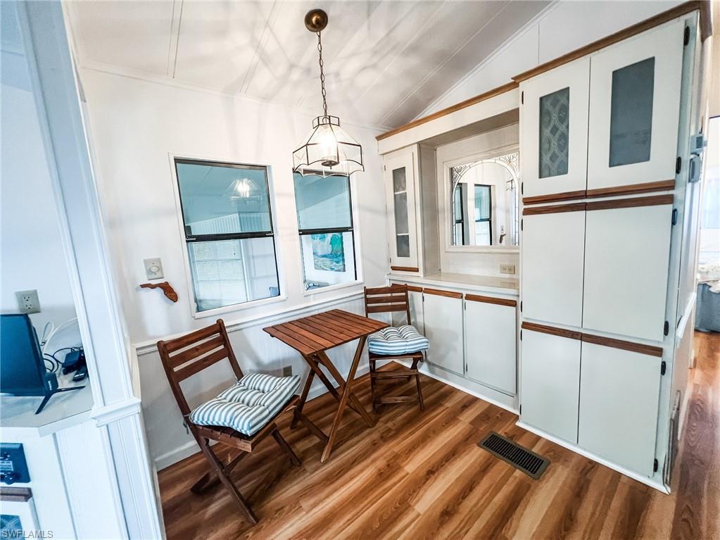 CORKSCREW WOODLANDS - Residential