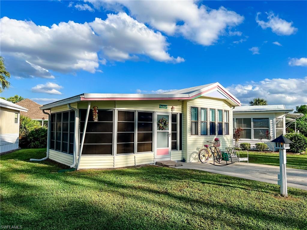 CORKSCREW WOODLANDS - Residential